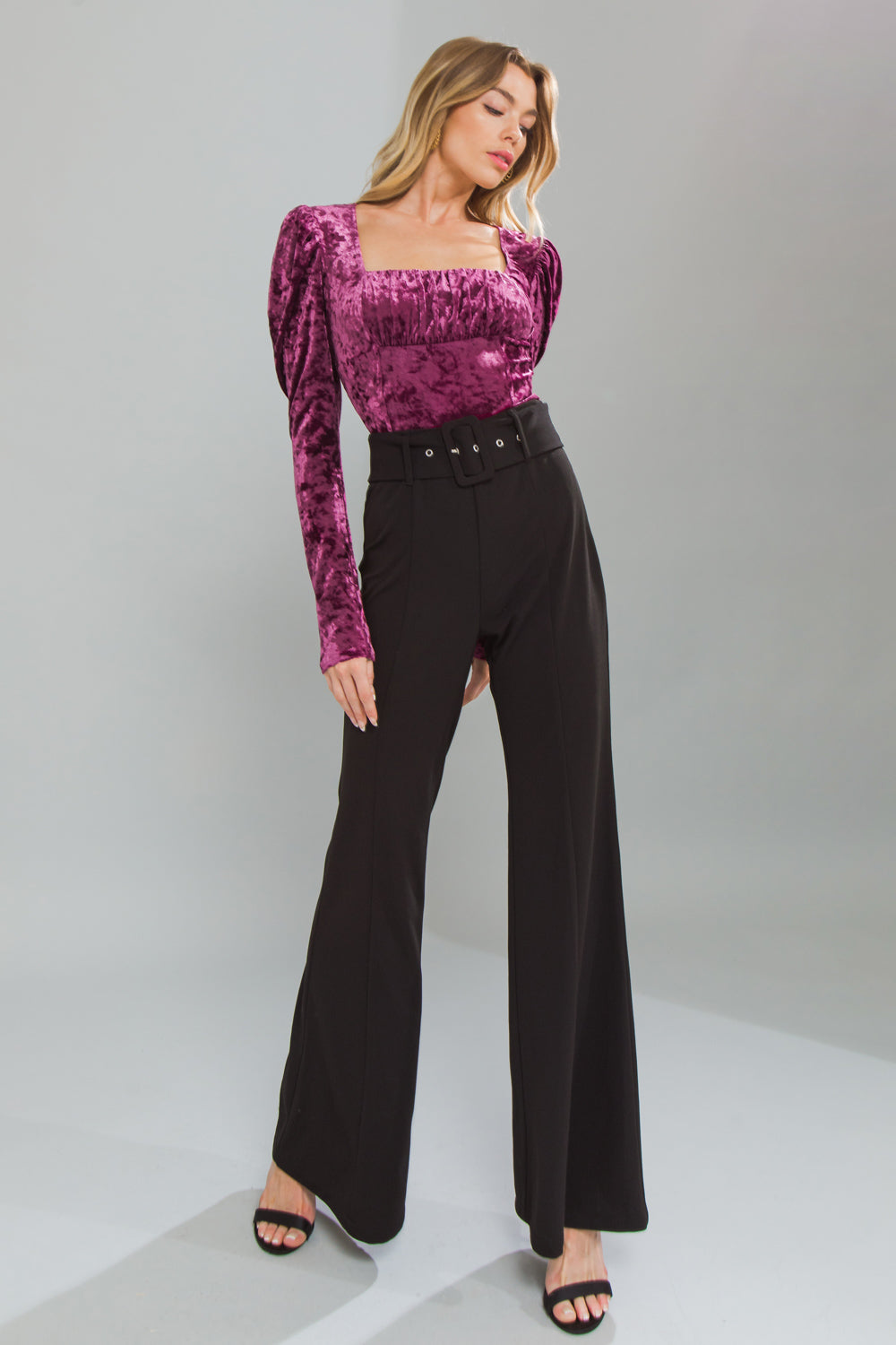 PUT ON A SHOW VELVET TOP Flying Tomato